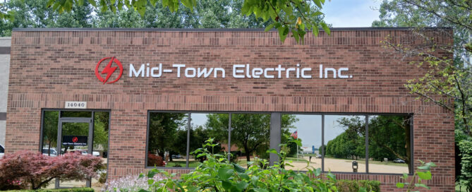 signs for manufacturing