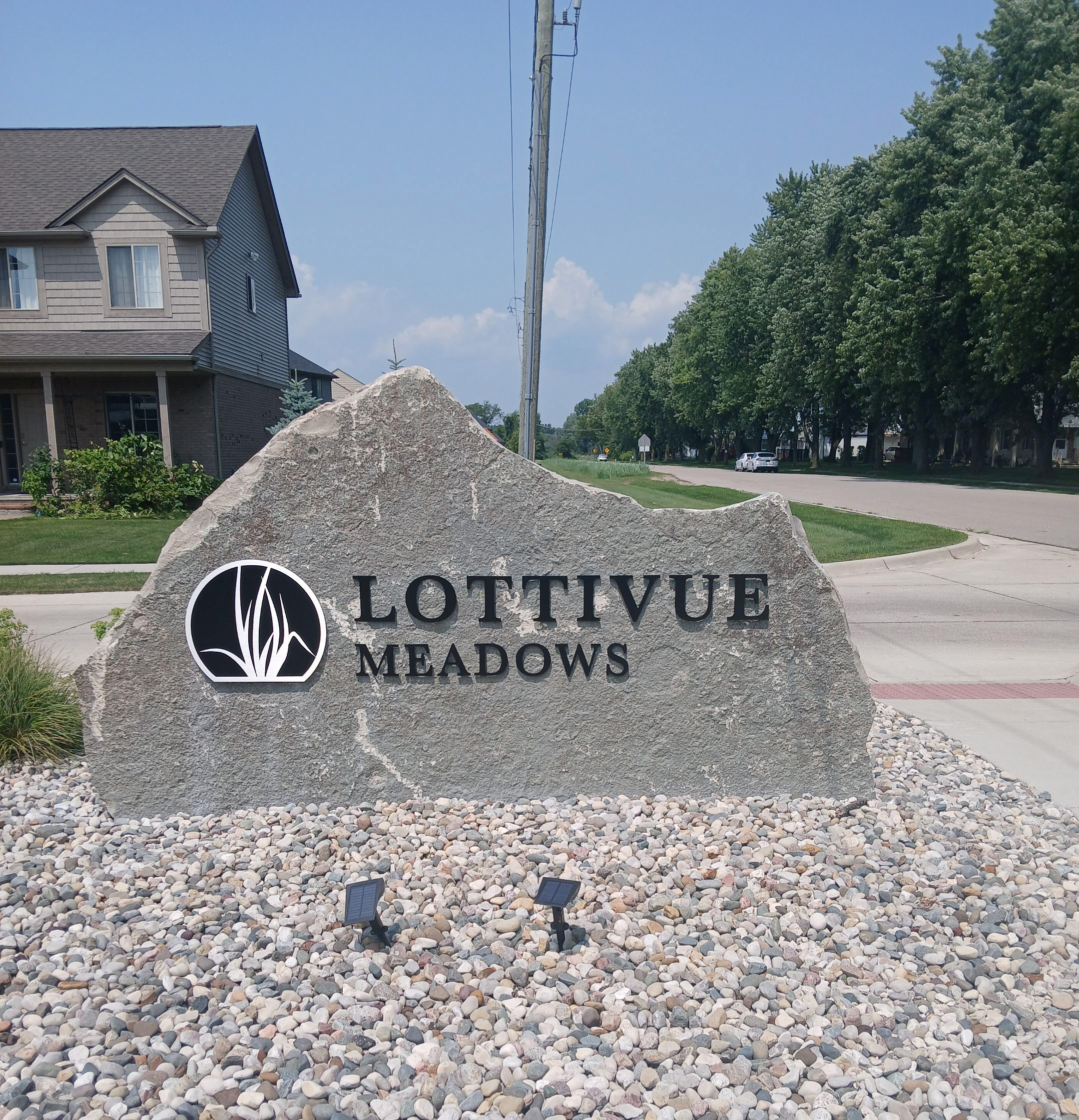 Aluminum letters custom sign installation for Lottivue Meadows in Michigan